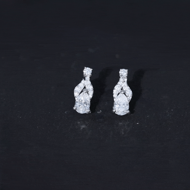 Certified Moissanite Leaf Stud Earrings D-VS1 - Sparkanite Jewels